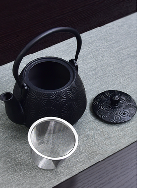 Cast Iron teapot