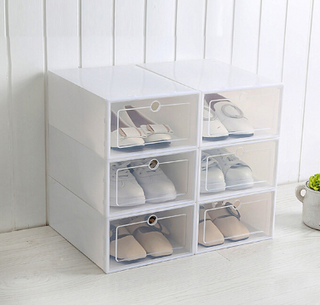 Transparent shoe box